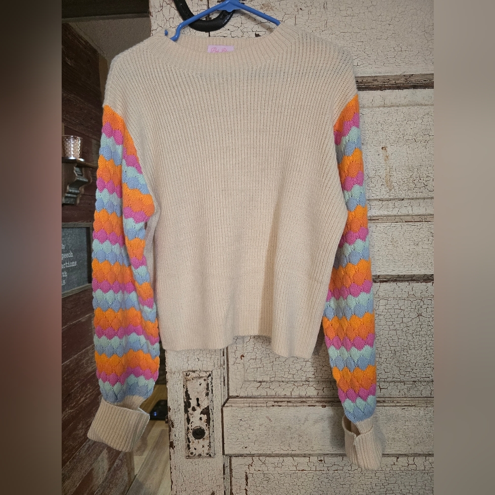 Womens Pink Lily adorable knit sweater long sleeve top sz. Small EUC!